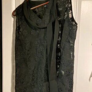 Women's Blouse Bundle (4 Tops, size Medium)